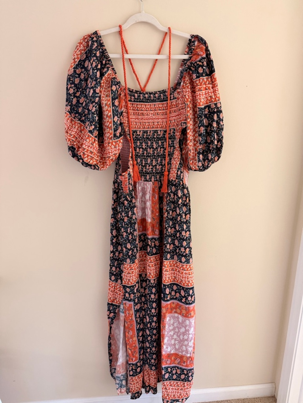 Bohemian Puff-Sleeve Maxi Dress with cutouts - Picture 3 of 8